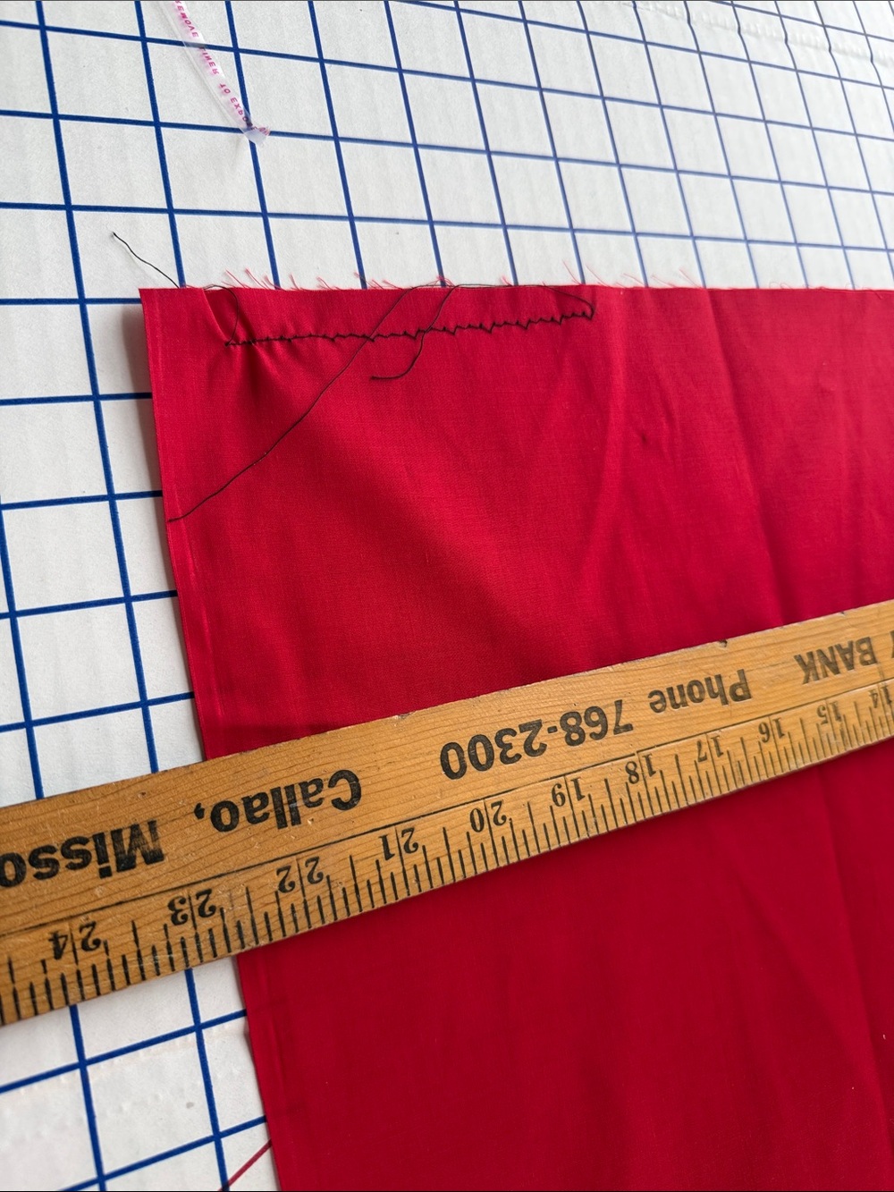 Vintage Feed Sack Style Floral Plaid Fabric + Red Cotton Lot - Picture 10 of 16